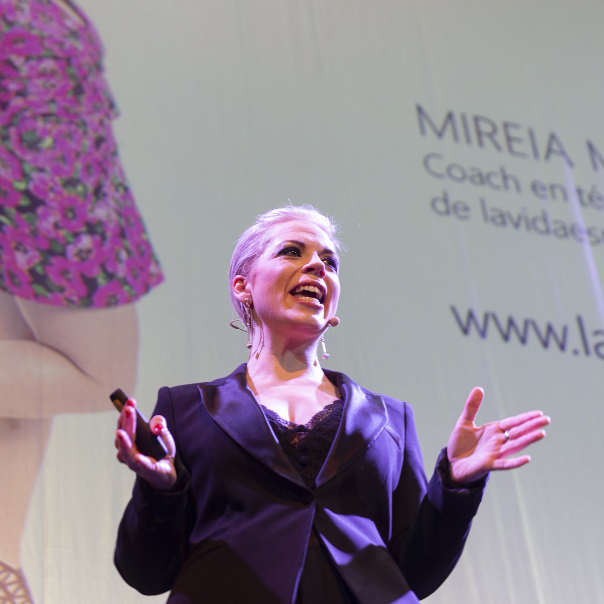 🌟 Un evento inspirador y disruptivo, que tiene como principal objetivo poner foco en el Capital Humano y su desarrollo.

✌️ Miguel Angel Pérez Laguna ha sido el creador y director de este evento #TopWomenSpeakers.