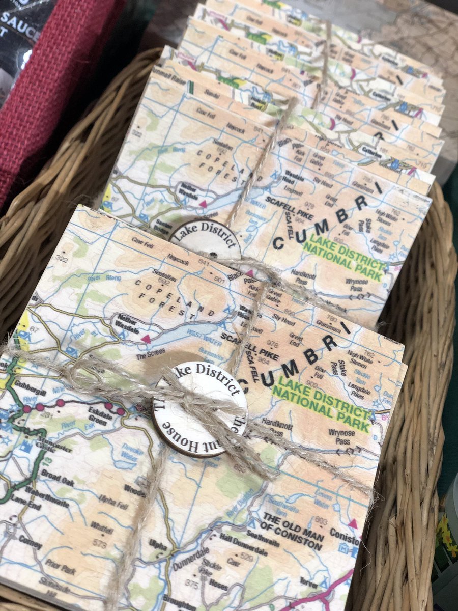 BarnPb's tweet image. Christmas is coming! In fact, it’s already arrived at The Barn! 
Lots of local gift and HANDMADE Fudge, perfect Christmas gifts 🙌🎄😍