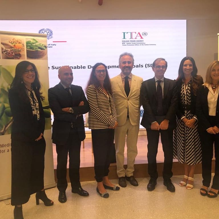 ItalyinUAE's tweet photo. A great success “The Future of Food and the Impact of the Sustainable Development Goals (SDGs)” workshop by @ItalyinUAE and @ItalyinDubai, in the frame of the 4th Week of 🇮🇹 Cuisine in the 🌍 at the @DubaiFuture. 
@mariammalmheiri @SEEDSandCHIPS

#italiantaste2019 #foodsecurity https://t.co/rWyyvVehva