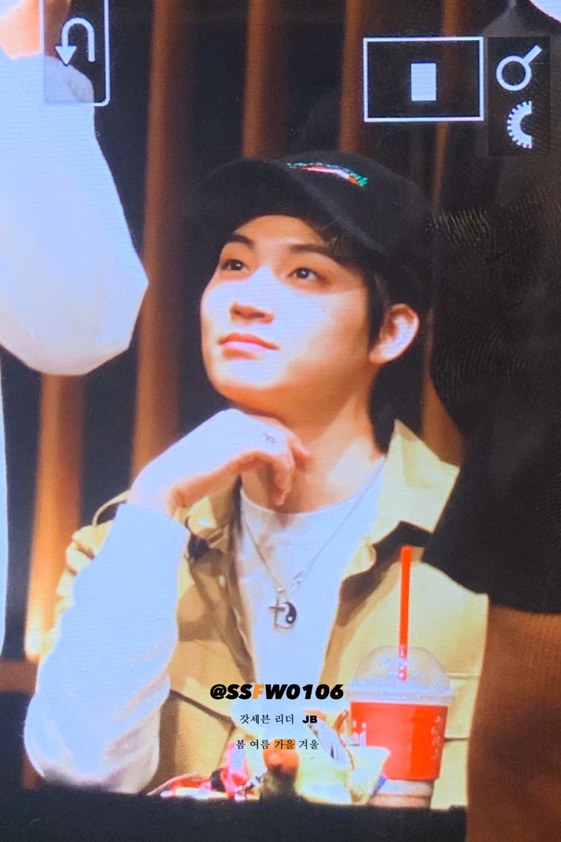 봄 여름 가을 겨울 tweet media