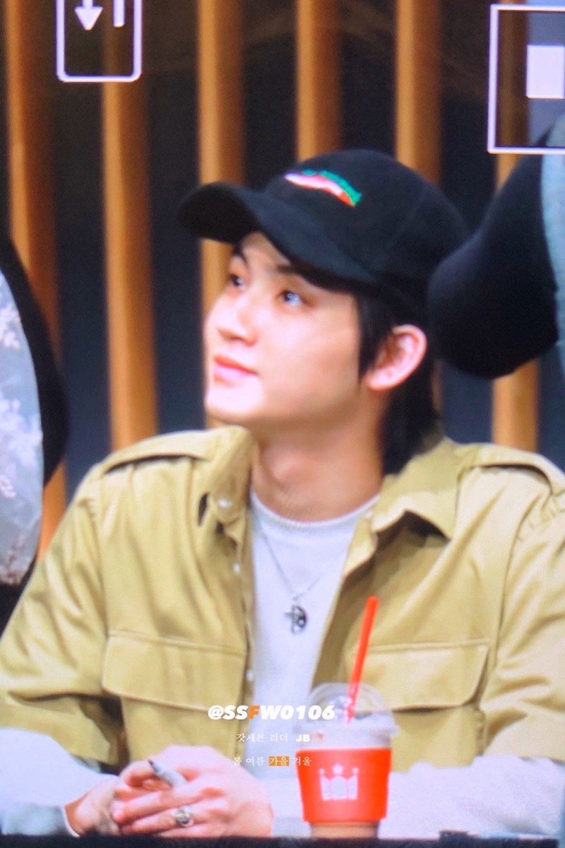 봄 여름 가을 겨울 tweet media