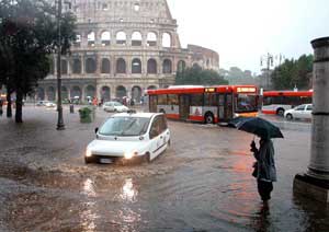 GiaAbate's tweet photo. falle du gocce...
#maanchebasta #allertameteo #branchie #pioggia #nonglielafamopiu https://t.co/KJxRRrdQkG