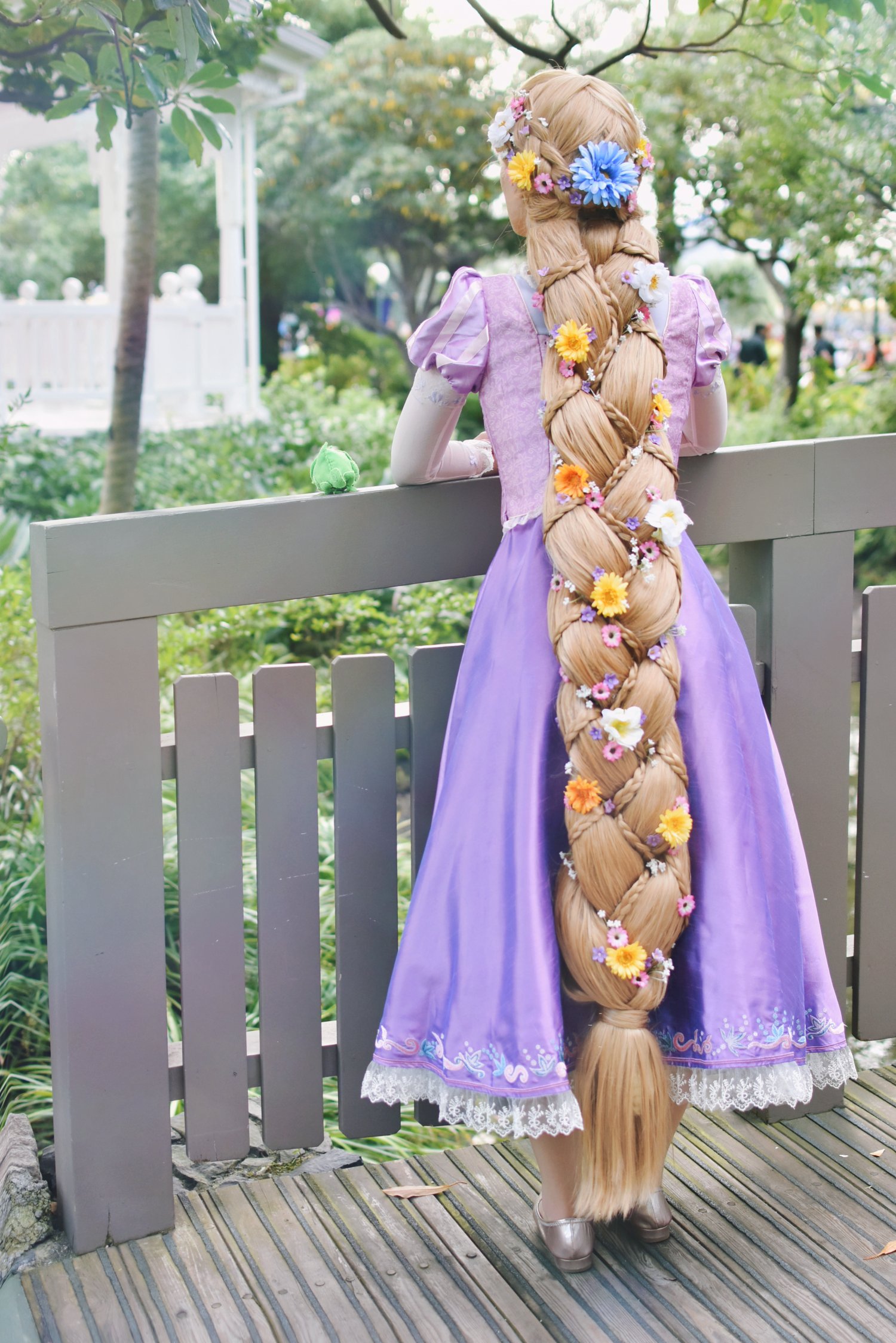 ラプンツェル コスプレ ウィッグ 大きく ラプンツェル コスプレ ウィッグ 大きく