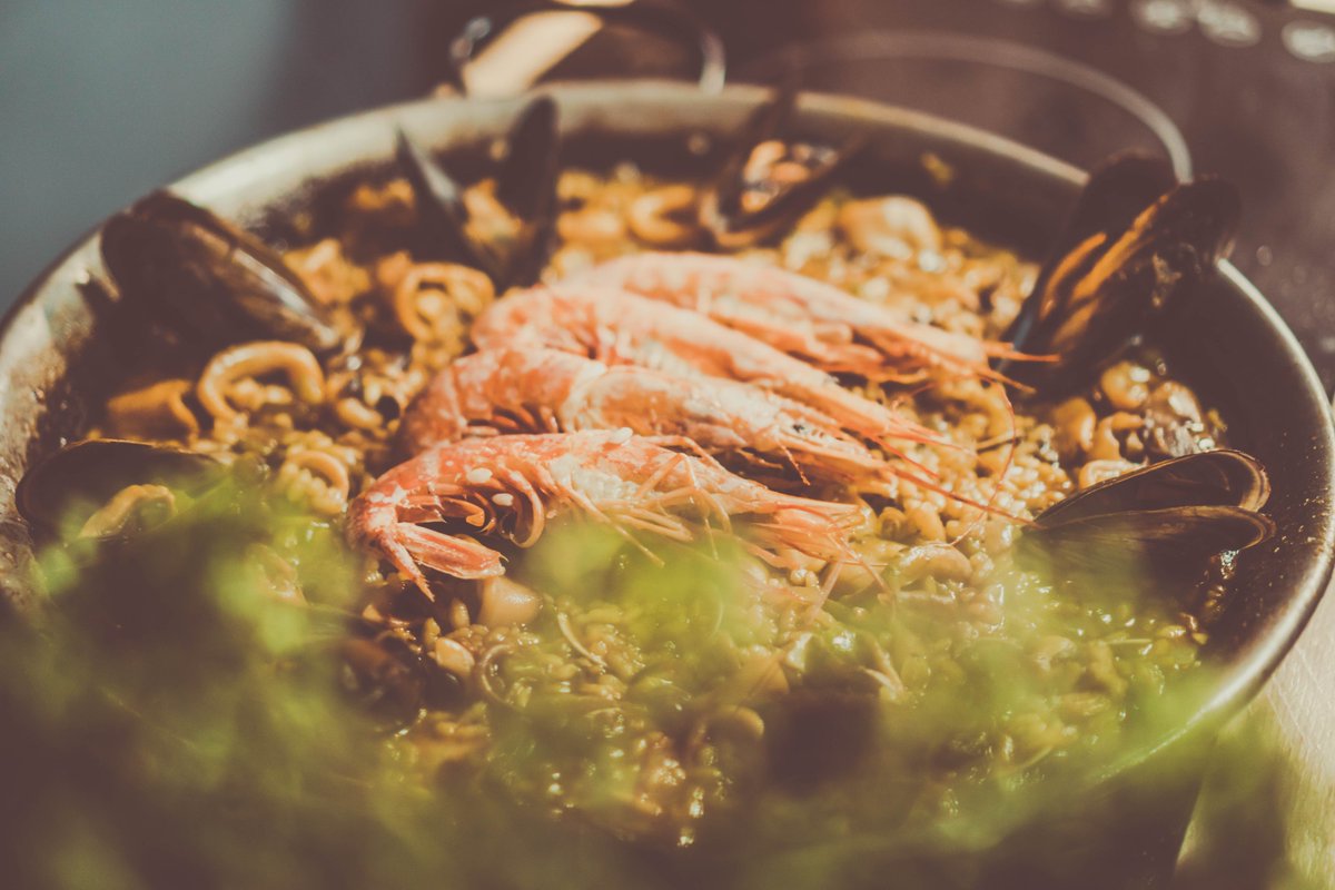 transfer2malaga's tweet photo. We wish you all a good Sunday with good friends and good food.
#transfer #sunday https://t.co/Oq7QMB9a0j