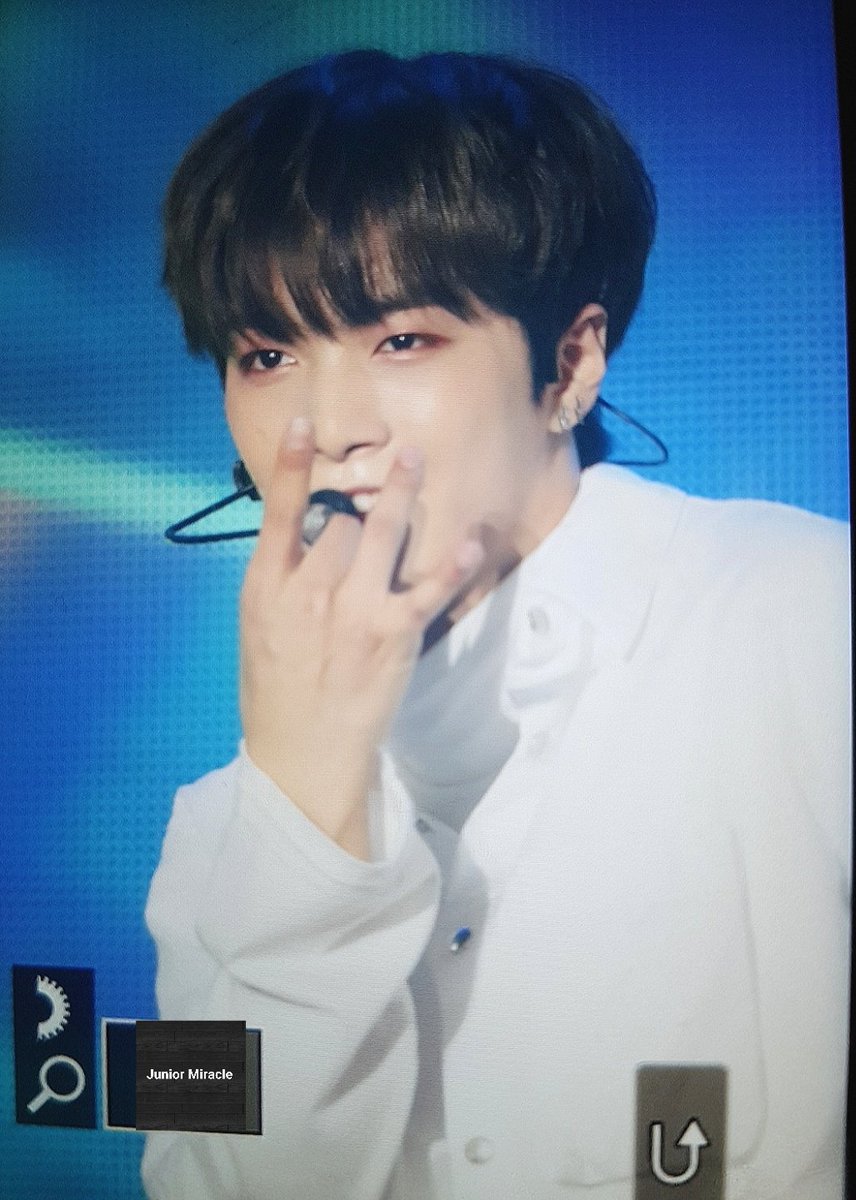191124 펩시 콘서트
아기강강쥬
#종현 #김종현 #JR #nuest #뉴이스트