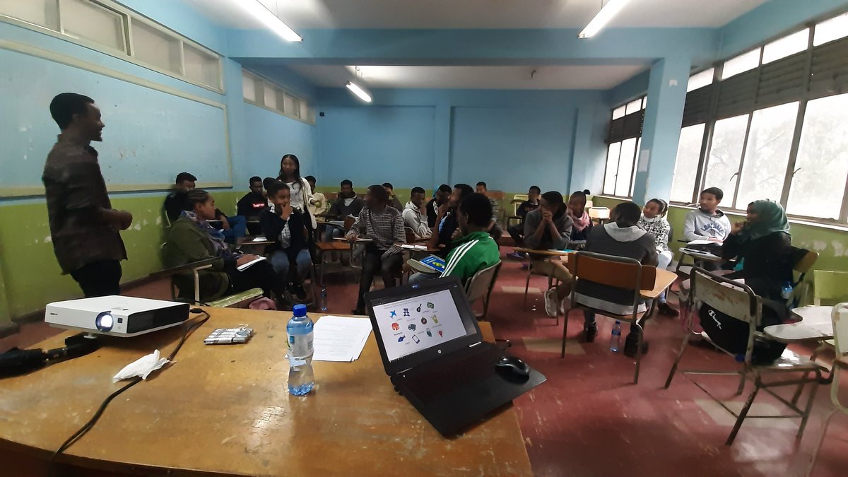 YebenFund's tweet photo. #Happening_Now 

Third day of Leadership and Life skill training. Today's training is about Critical Thinking and Healthy Life Style. 
#YeBenFund #Rotaract #RACLewet #AAU https://t.co/kNJ37eJevn