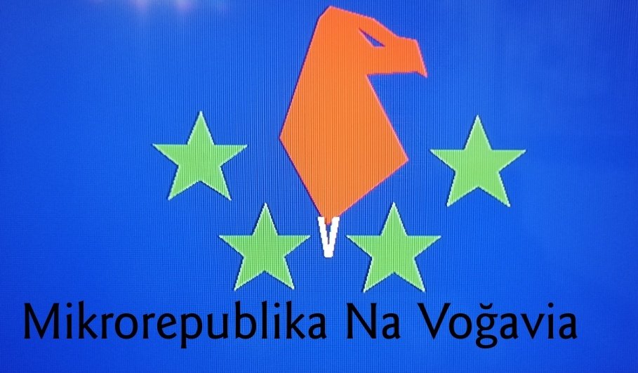 Mkrnavogavia's tweet photo. Escudo oficial por primera vez en la #Mikrorepublikanavogavia https://t.co/5NHeS9W1JX