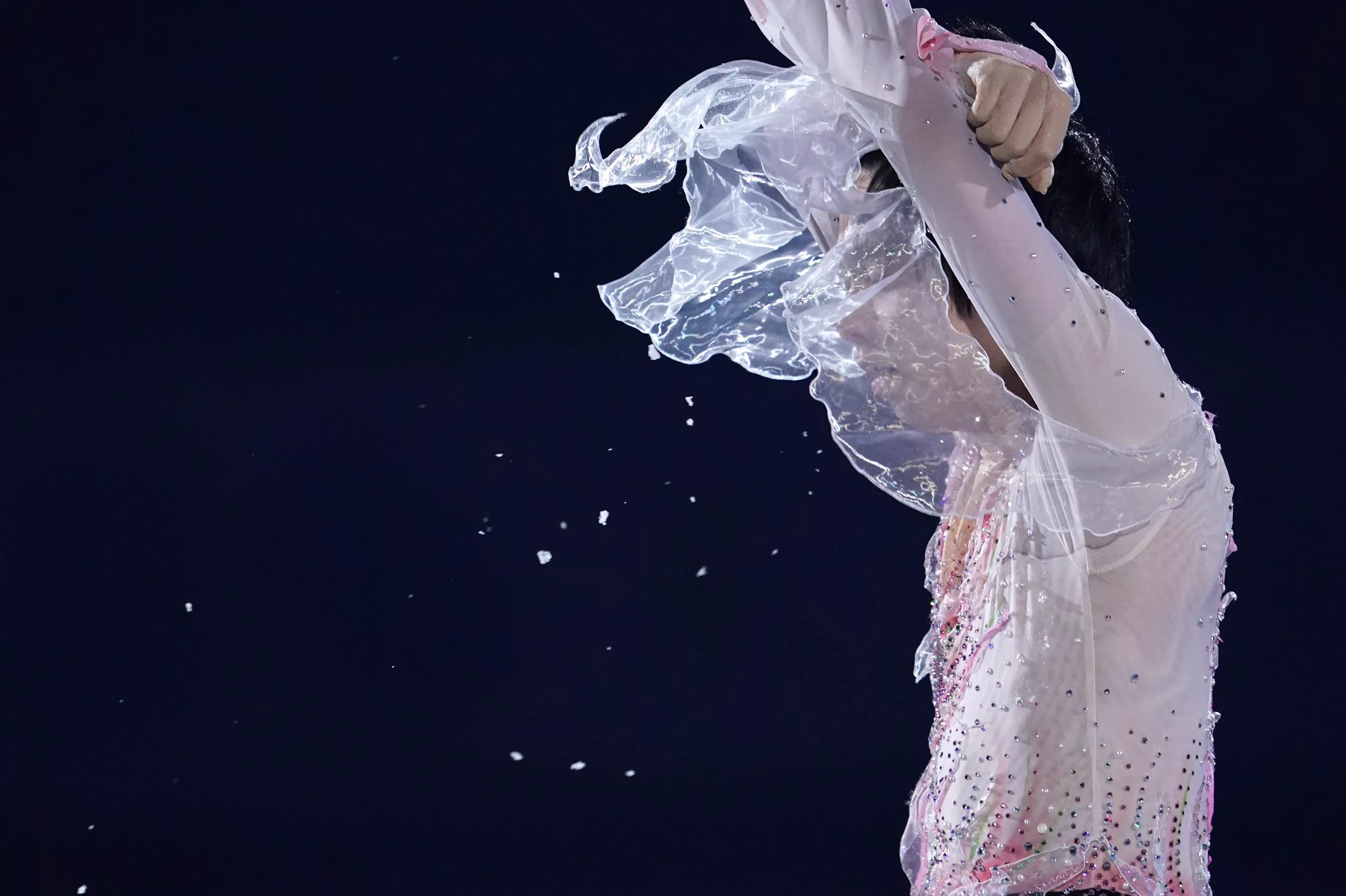 フィギュアスケートNHK杯、羽生結弦選手の「春よ、来い」www見る人の時間を止める
