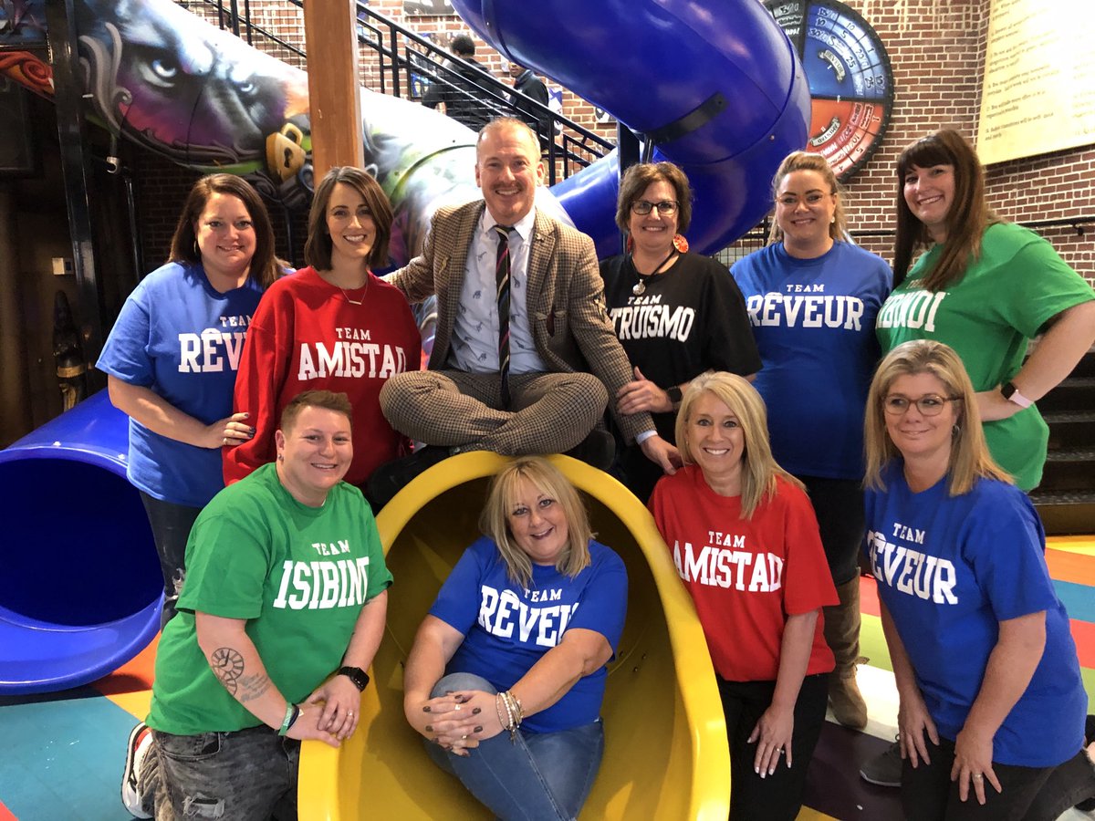 CherieLNorman's tweet photo. Our house blood runs deep ⁦@CowdenSPS⁩ ⁦@officialSPS⁩ ⁦@ronclarkacademy⁩ #rcainspired #betherevolution #Cowdenistherevolution #watchusnow #weloveronclark https://t.co/Z0hIbmJeAj