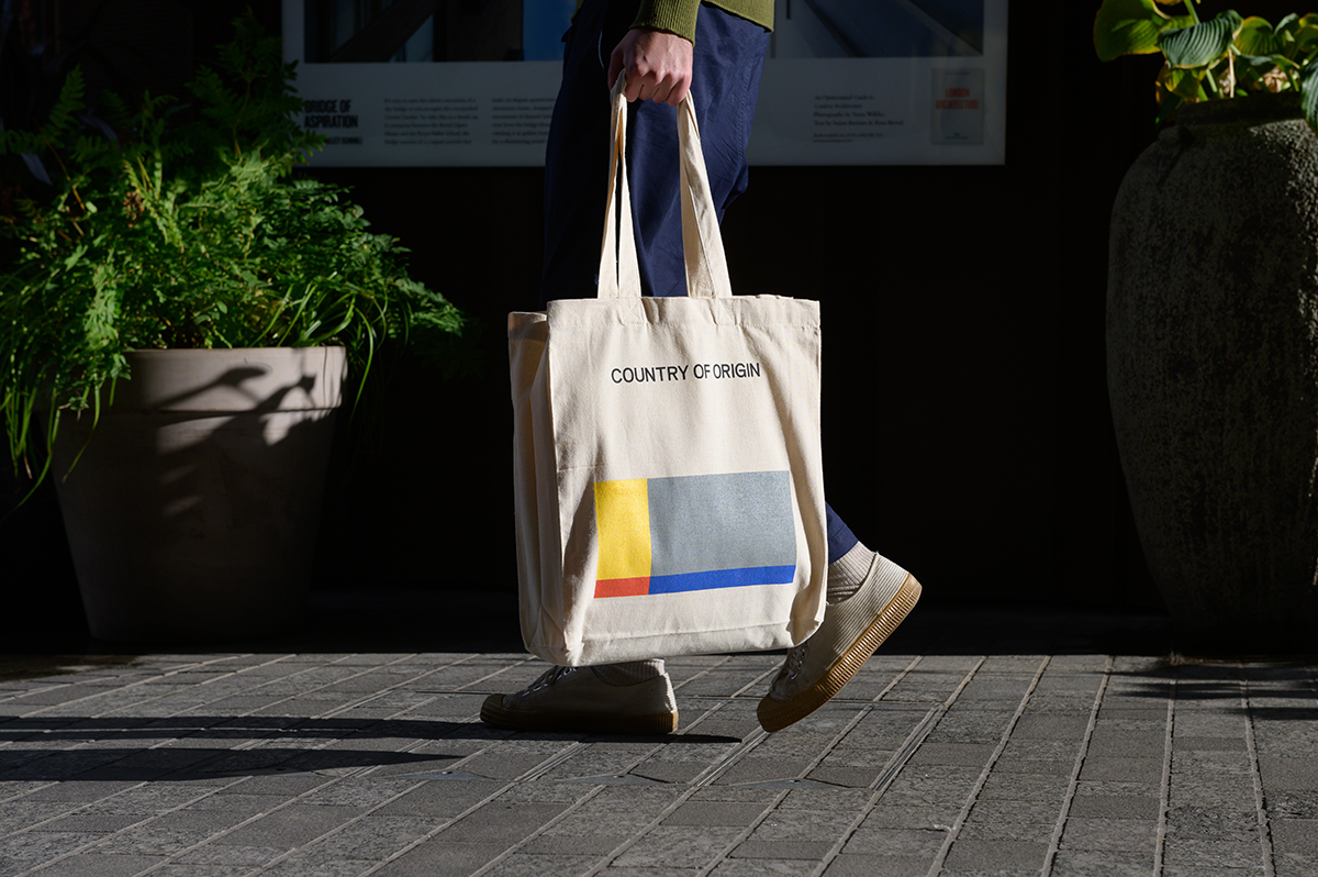 Our new sustainable tote bags are free with every purchase at our pop-up store 
#countryoforigin
#coaldropsyard
<a href="/coaldropsyard/">Coal Drops Yard</a>