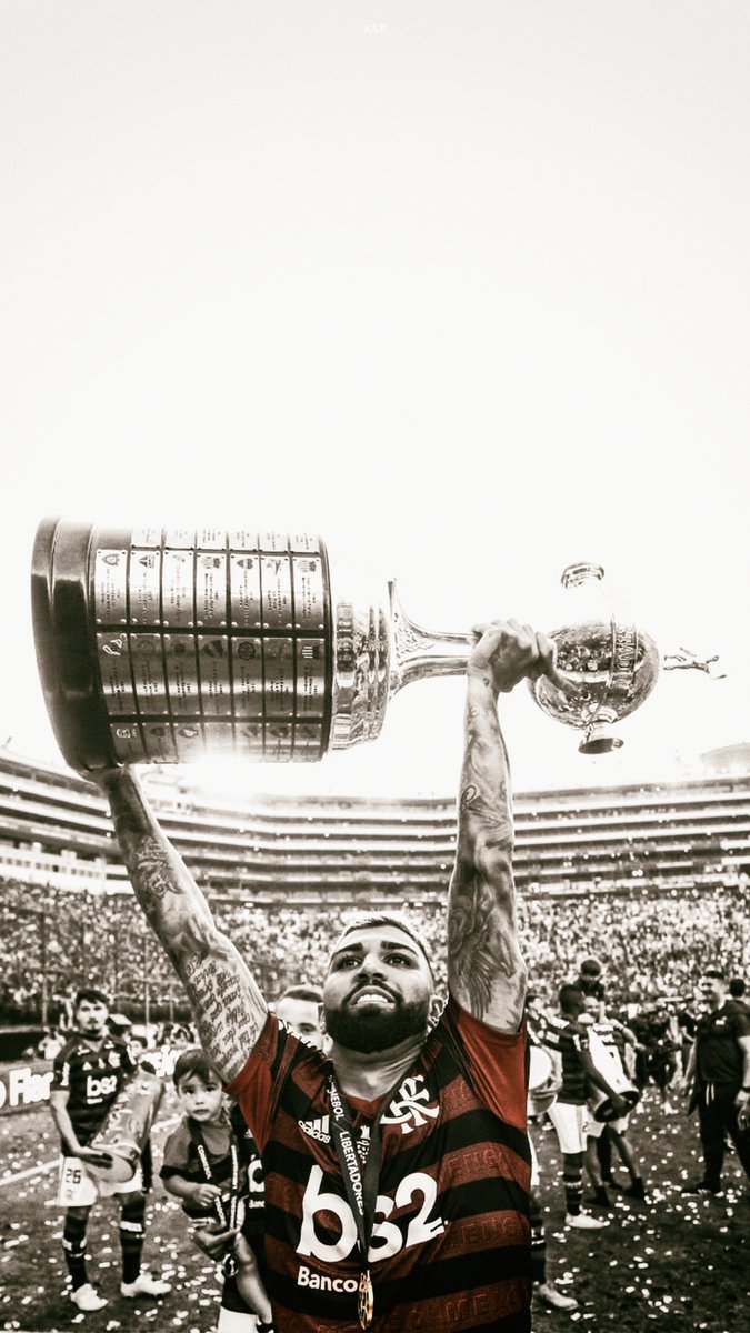 aepedits's tweet photo. A glória eterna. ❤️❤️9⃣

📸: Conmebol

download: https://t.co/KcUPpwXUeB https://t.co/Aq7LeyCqQk