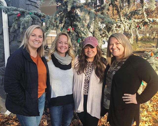 jamieostroe's tweet photo. #bolleybabes forever ❤️ #cousins #sisters #thankful https://t.co/Zi9ExmIruj https://t.co/8eamSw93JQ