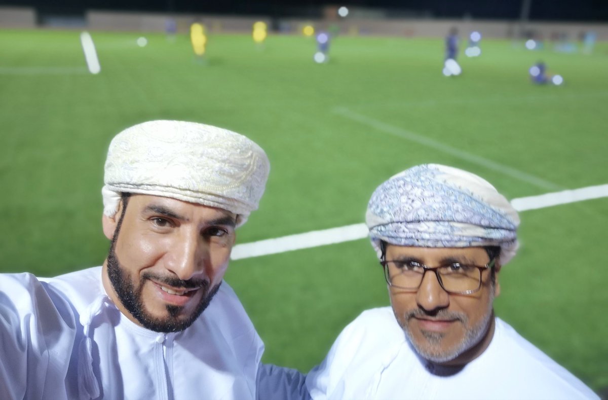 إنطلاق بطولة المديرية العامة للبلديات الإقليمية وموارد المياه بمحافظة جنوب الباطنة لكرة القدم سعدت برفقة أخي المهندس يعرب اليحيائي مدير بلدية الرستاق وبحضورالفاضل المدير العام المساعد بالمديرية ومدراء بلديات جنوب الباطنة ومدراء الدوائر بالمديرية.
تمنياتي لكم بالتوفيق.