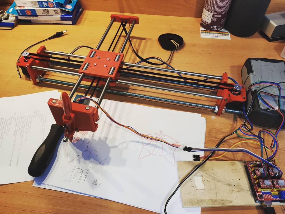 JaviLazkano's tweet photo. Ya está lista la DrawingMachine!!!! https://t.co/a0YWWqAbmR