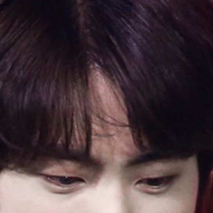  @ALittleBraver92 refused to stop whitewashing S*okjin's photos (see pic 1&2 for skin contrast), even proceeded to mock ARMYs who were kindly requesting that they stop whitewashing. the tweets were deleted shortly afterwards but thankfully someone got and sent me screenshots.