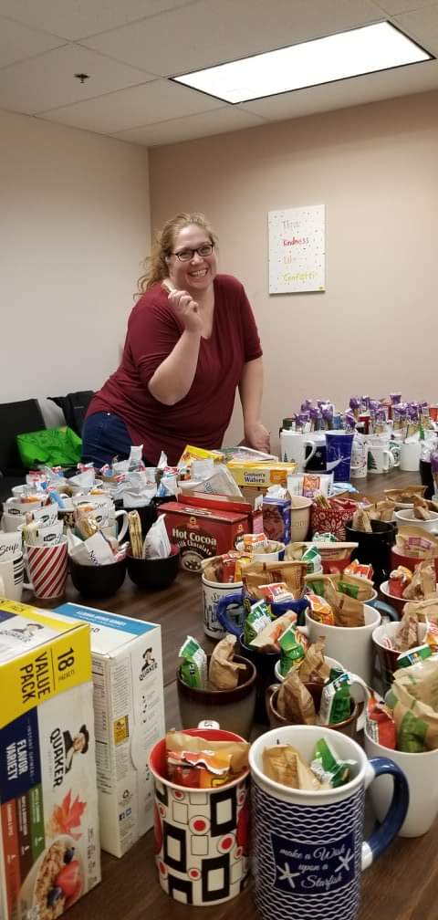 RVMOMs's tweet photo. RVMOMs assembled 232 Mugs for Warmth for the Food Bank Network of Somerset County!
6 women, 2.5 hr, 232 mugs! whew! #momsofmultiples #somersetconj #charity #giveback #rvmoms #njatmc https://t.co/VsuJWwDiFq