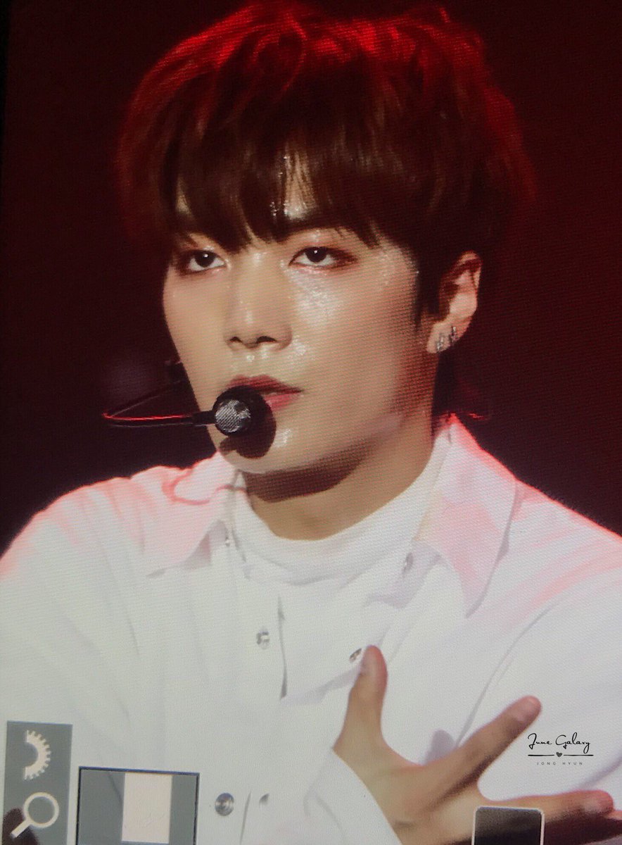 JuneGalaxy608's tweet photo. 191124 191124 😘😘#JR #김종현 #뉴이스트 https://t.co/0AinQUyq98