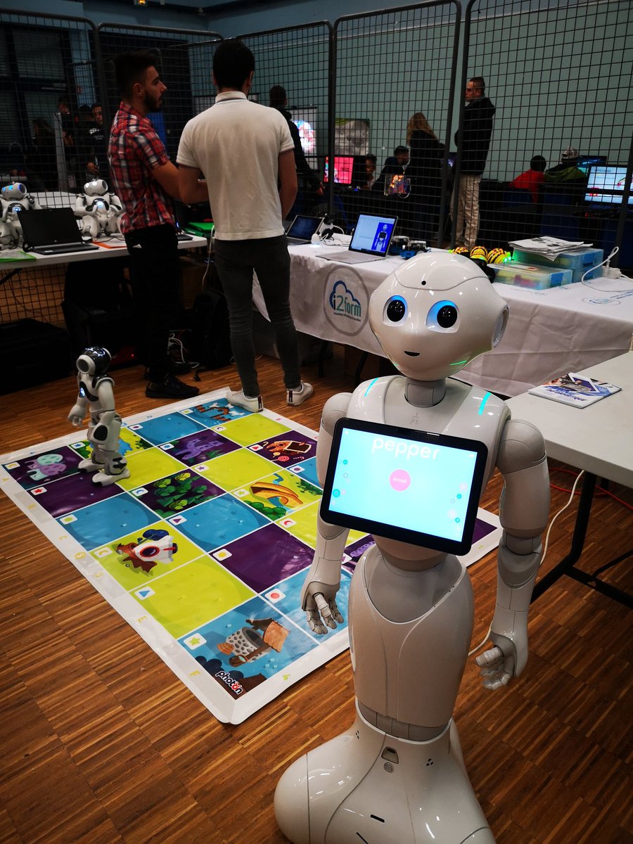 SectechGroupe's tweet image. Nous sommes présents au Numérique Épône Show au côté de @i2form pour vous initier à la robotique grâce au robot #Pepper et #Nao 
N&apos;hésitez pas à passer nous voir :

Salle du bout du Monde
Chemin de Meulan, 78680 Épône