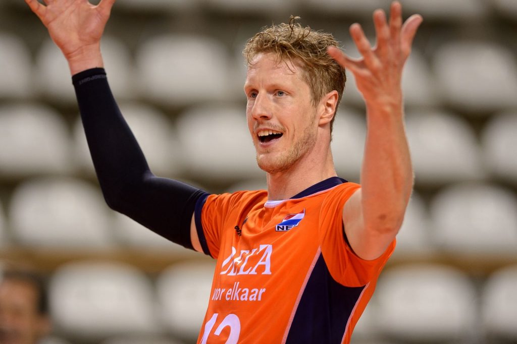 er_volley's tweet image. Yunanistan Ligi ekiplerinden P.A.O.K. Thessaloniki, Hollandalı pasör çaprazı Kay Van Dijk ile sözleşme imzaladı.