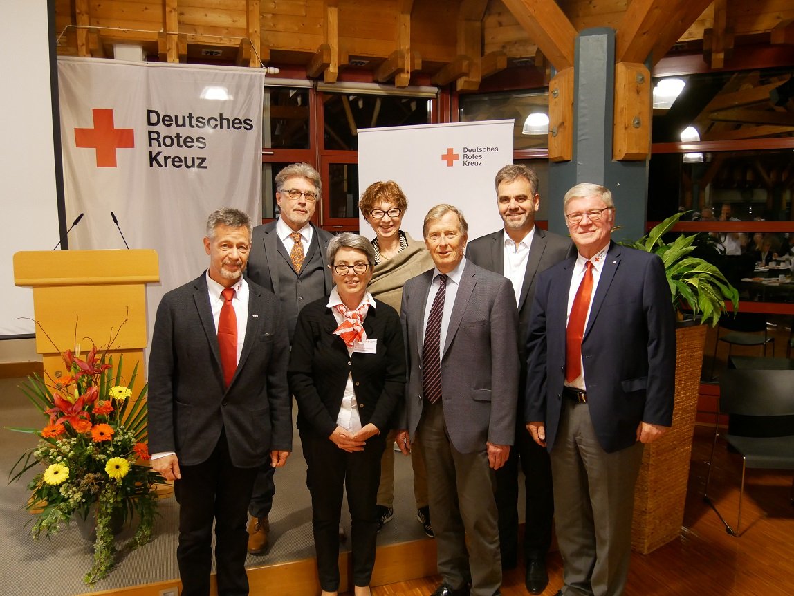 Das Präsidium des Badischen Roten Kreuzes wurde bei der Landesversammlung 2019 im Amt bestätigt. Herzlichen Glückwunsch an Präsident Jochen Glaeser und sein Team!
