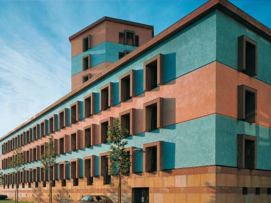 James Stirling & Michael Wilford’s Wissenschaftszentrum Berlin, 1988. First image via Pinterest, 2nd:  https://www.s-wert-design.de/produkt/wissenschaftszentrum/