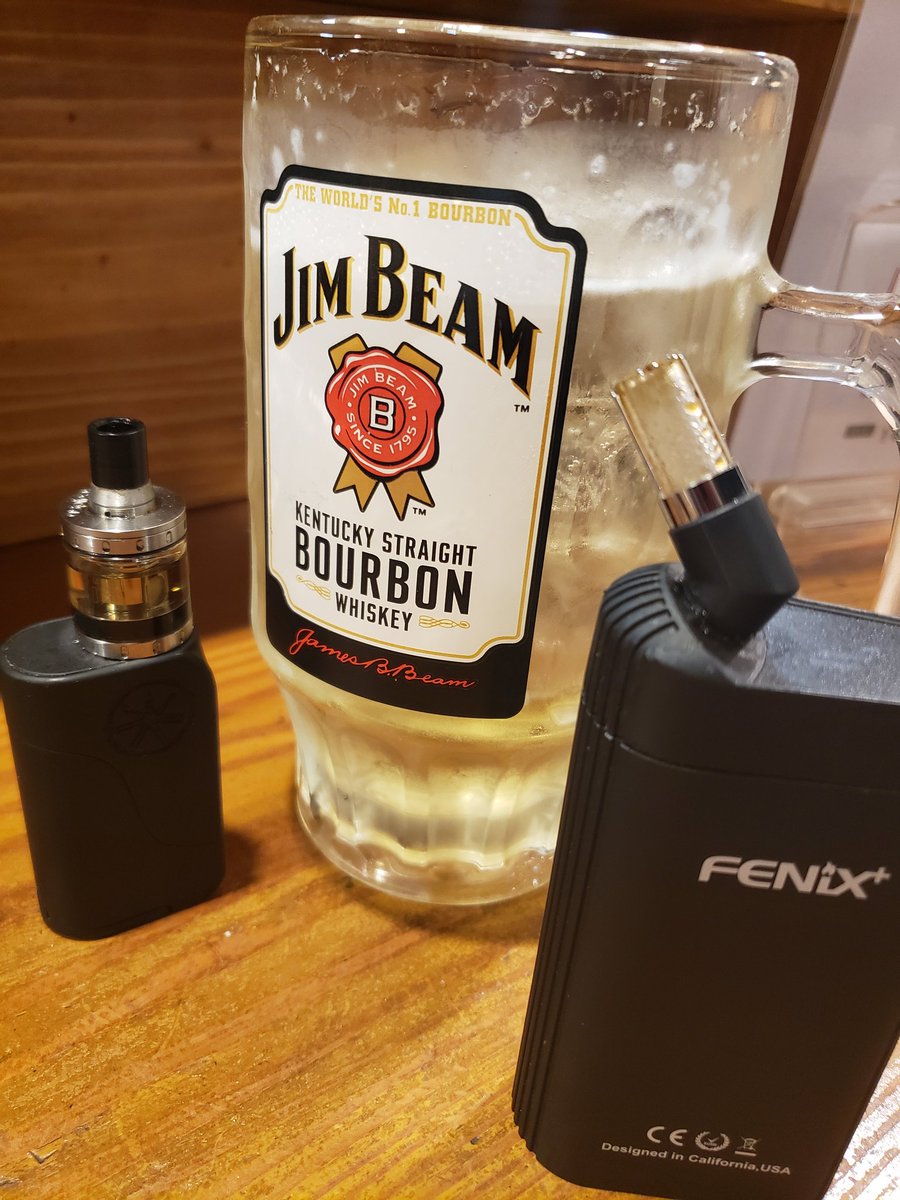 gangsong_vape's tweet image. 最近、飲んでばっかり(笑)

忘年会シーズンはどうなることやら…

それでも、食事はしっかりと。

写真は『すき家』のまぜのっけご飯と『Joyfull』のトマトチーズハンバーグ&amp;amp;コロコロステーキ(笑)

#MINIMINIKIN #PICO25 #CALIBURN
#ヴェポライザー #FENIX