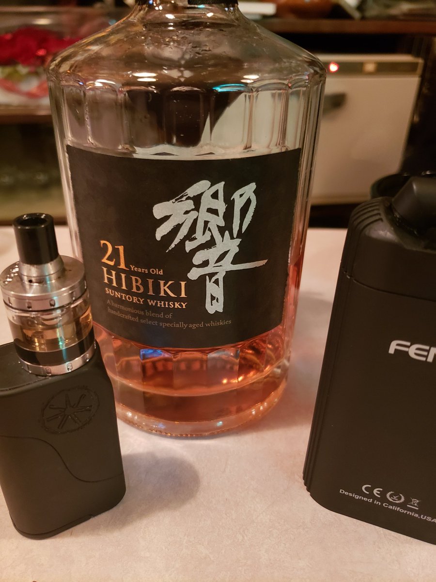 gangsong_vape's tweet image. 最近、飲んでばっかり(笑)

忘年会シーズンはどうなることやら…

それでも、食事はしっかりと。

写真は『すき家』のまぜのっけご飯と『Joyfull』のトマトチーズハンバーグ&amp;amp;コロコロステーキ(笑)

#MINIMINIKIN #PICO25 #CALIBURN
#ヴェポライザー #FENIX