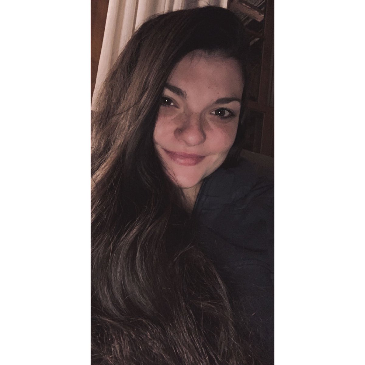 katylawson25's tweet photo. I’m back Twitter 🌚 https://t.co/iYrjK8VZpG