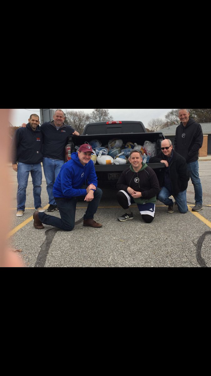 F3Cleveland's tweet image. CLE pax along with M’s and shorties delivered 75 Turkeys and $ donation to St. Herman’s House who will cook and serve Thanksgiving meal to families in need.@F3WS_CLEVELAND @F3Brecksville @F3Akron