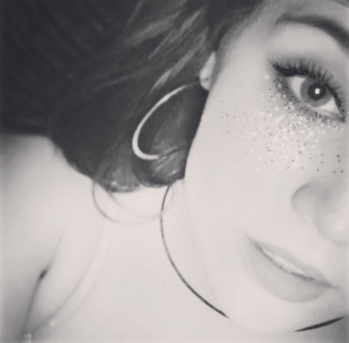 Just some sparkly make up! New profile pic? https://t.co/M3qUgYLQXY<a href="/tag/horny"class="tags"><span>#horny</span></a><a href="/tag/tits"class="tags"><span>#tits</span></a><a href="/tag/nipples"class="tags"><span>#nipples</span></a><a href="/tag/nudes"class="tags"><span>#nudes</span></a><a href="/tag/girlswithtats"class="tags"><span>#girlswithtats</span></a>