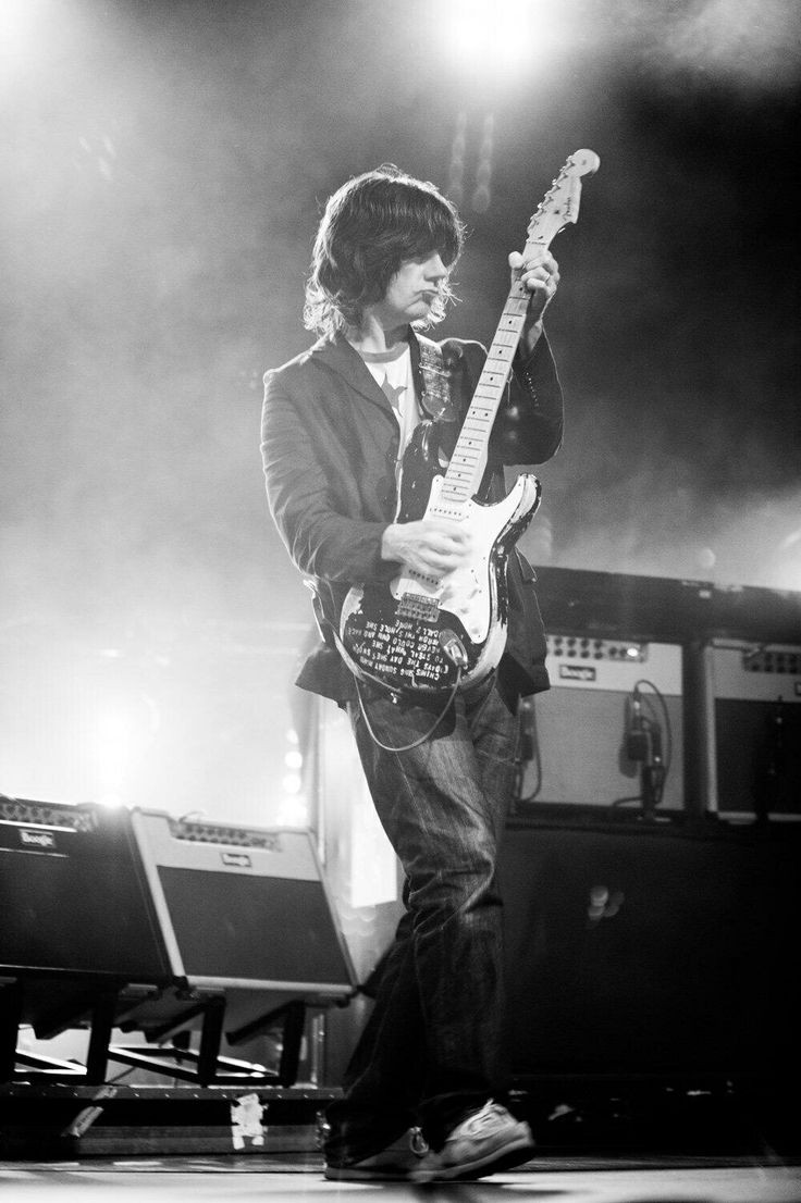 Happy birthday, John Squire.. 