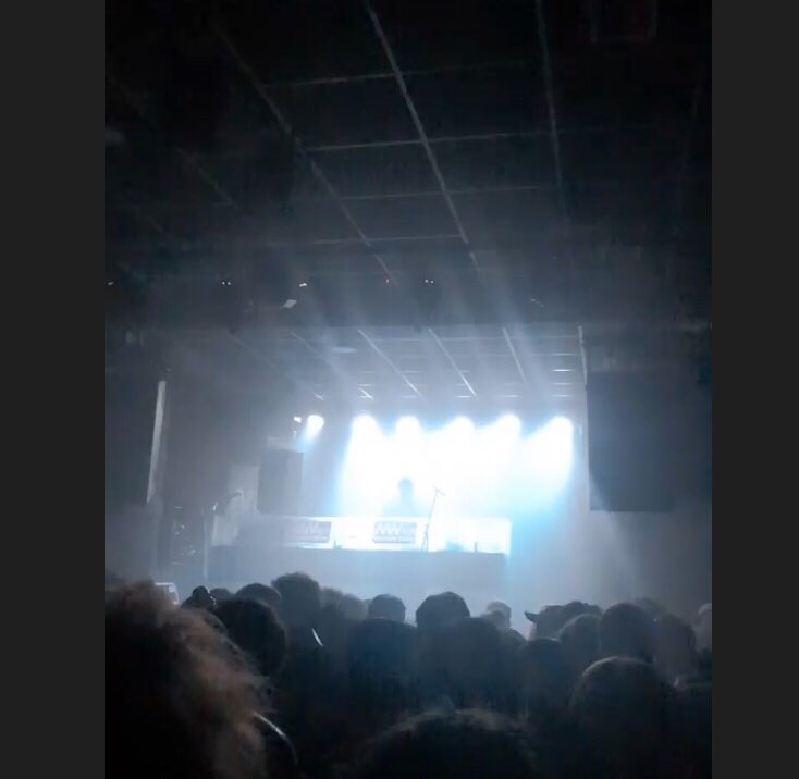 GroundControlSP's tweet image. Muchísimas gracias @Monkeyweek por dejarnos programar una fiesta ¡Fresco! en el festival; más gracias aún a #trifulca , @lyraine @bronquiobronc @megansitoelwapo y por supuesto a todes por llenar la sala hasta la bandera. ¡Viva el Monkey! ❤️❤️❤️❤️