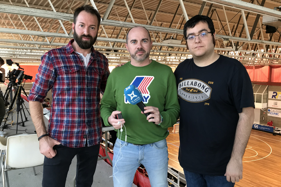 L'equip de l’#OKEnJoc🏑 d'avui!
🎙 Narra <a href="/jmartitort/">Jordi Martí Tort</a> 
📋 Analista Xevi Cabanas, ent. <a href="/cpmanlleu/">Martinelia Club Patí Manlleu</a> B
🚶 Amb Dani Vilà (<a href="/dvila8/">Dani Vilà</a>), de <a href="/tvgirona/">Televisió de Girona</a>, a peu de pista
#OKNCatM