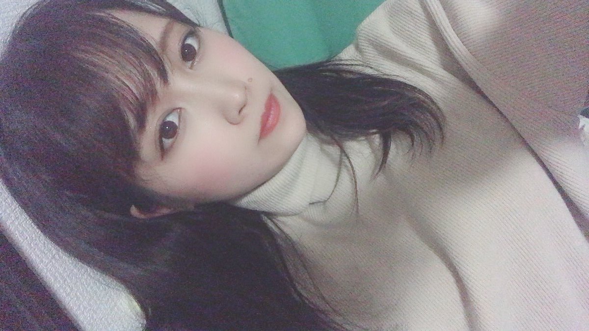 fruitymisato's tweet photo. SIRさんのツアーLive、
ゆあ生誕ありがとうございました！

会いに来てくれてありがとう😊💓

ゆあ19歳おめでとう=͟͟͞͞(๑•̀ㅁ•́ฅ✧
素敵な1年にしてね〜。

ゆあの顔ってディズニープリンセス👸
みたいな顔してるなって今日思った🤔
伝わりますかね🤔？？

自撮り今撮りました。笑笑 https://t.co/VjgjpxlrZi