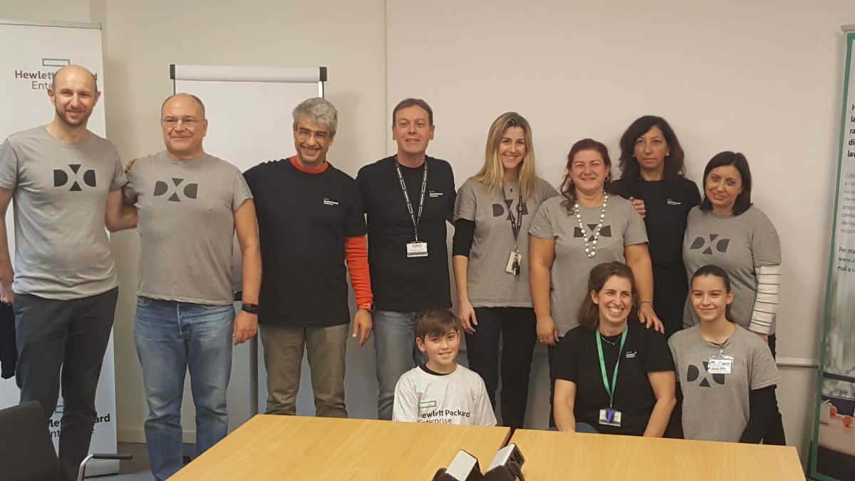 enrico_martines's tweet image. Nella sede @HPE_IT di #Roma oggi, il consueto evento domenicale @CoderDojo dedicato ai ragazzi tra gli 8 e i 15 anni. E per i genitori un workshop #Safe2Web sui temi del #cyberbullismo. Promuoviamo la cittadinanza #digitale perché parte dei nostri valori! #WeAreHPE