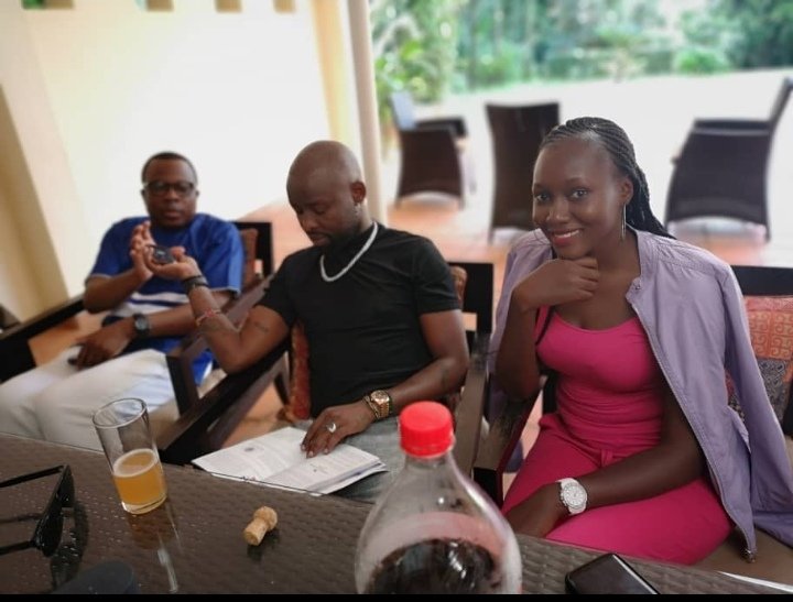 AligumaFound's tweet photo. Our Founder Aliguma Ritah is humbled  to spend the international artists day with French ambassador to Uganda @JaAniambossou
 @EddyKenzo and team. Discussions were focusing on changing people's lives in communities with what we have in any way we can or the other. ❤️ https://t.co/83AnVm9jyO