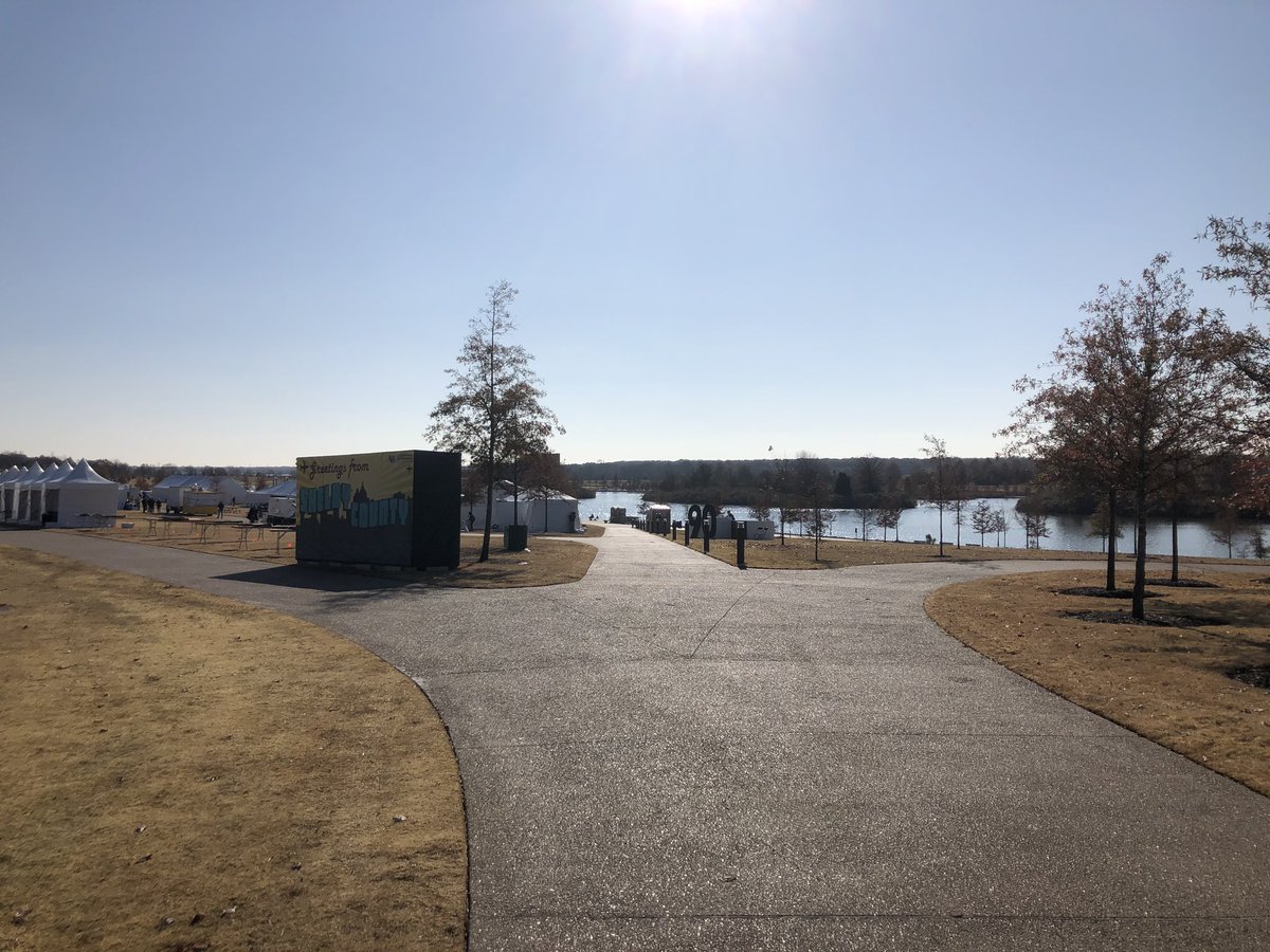 MAB_Memphis's tweet photo. It’s a beautiful day to be serving with Shelby farms park ☺️ https://t.co/LgAdXGOvhq