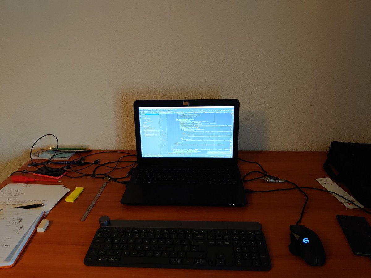 Unity94902964's tweet image. Les débuts d&apos;une start-up :P #setup #startup #NouvelleAquitaine