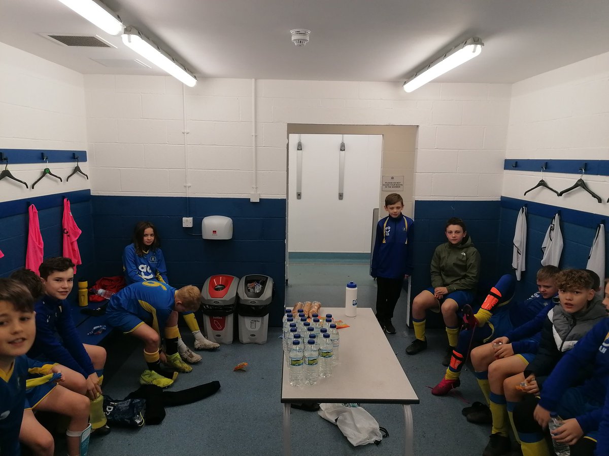 NatalieBFC38's tweet photo. Great morning of Cup football with the Lads &amp; Girls Club this morning unlucky not to get the result but great game ⚽⚽⚽ https://t.co/ltyPLGkktK