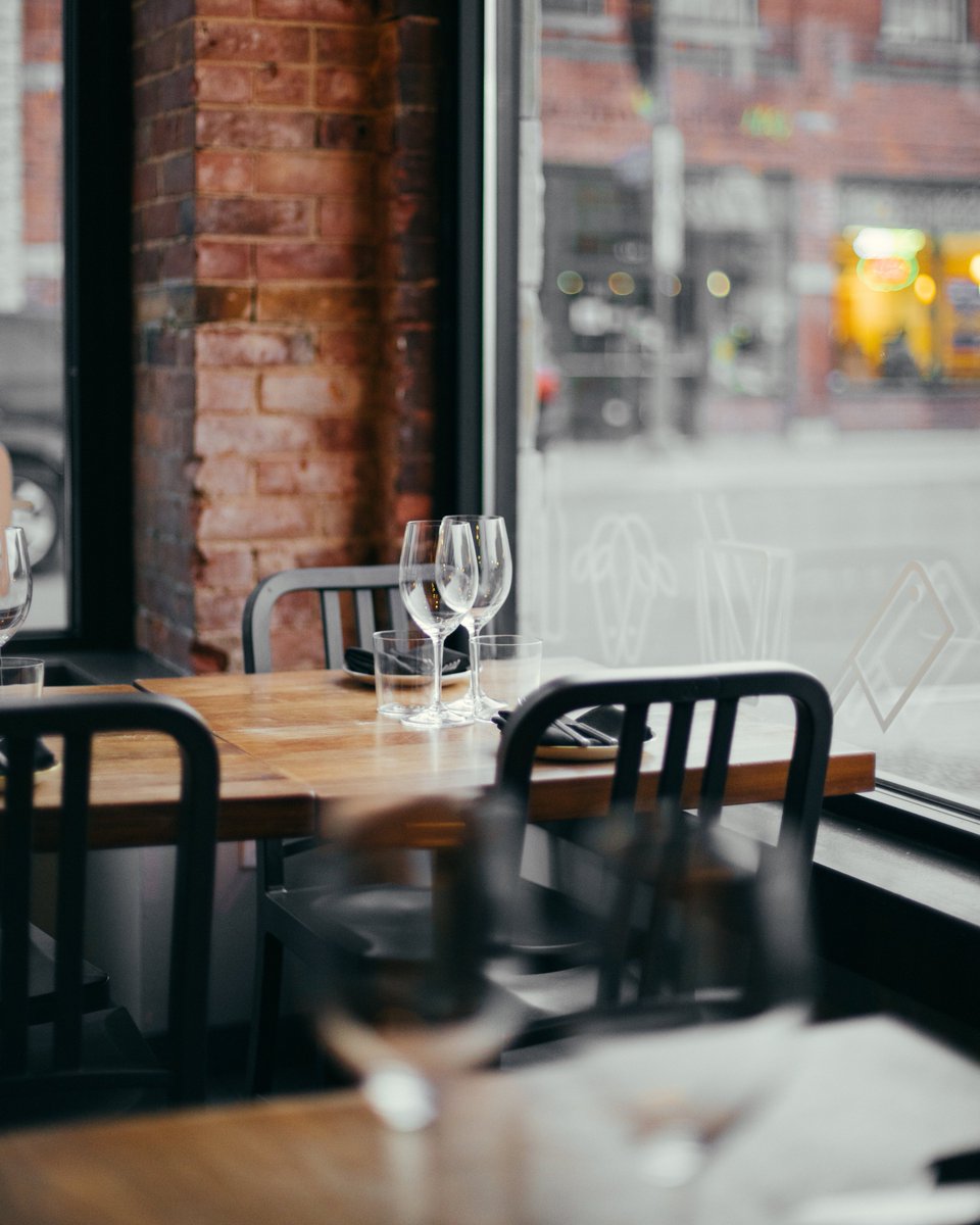 We're looking for upcoming restaurant spaces in Portland!

1000-1200 SF
Less than $30 PSF

📲 Contact us at josh@mainerealtyadvisors.com.
#portlandmaine #mainerealestate #mainecommercialrealestate #maine #mainerestaurants #portland #portlandmainerealestate #MRA #mainerealty