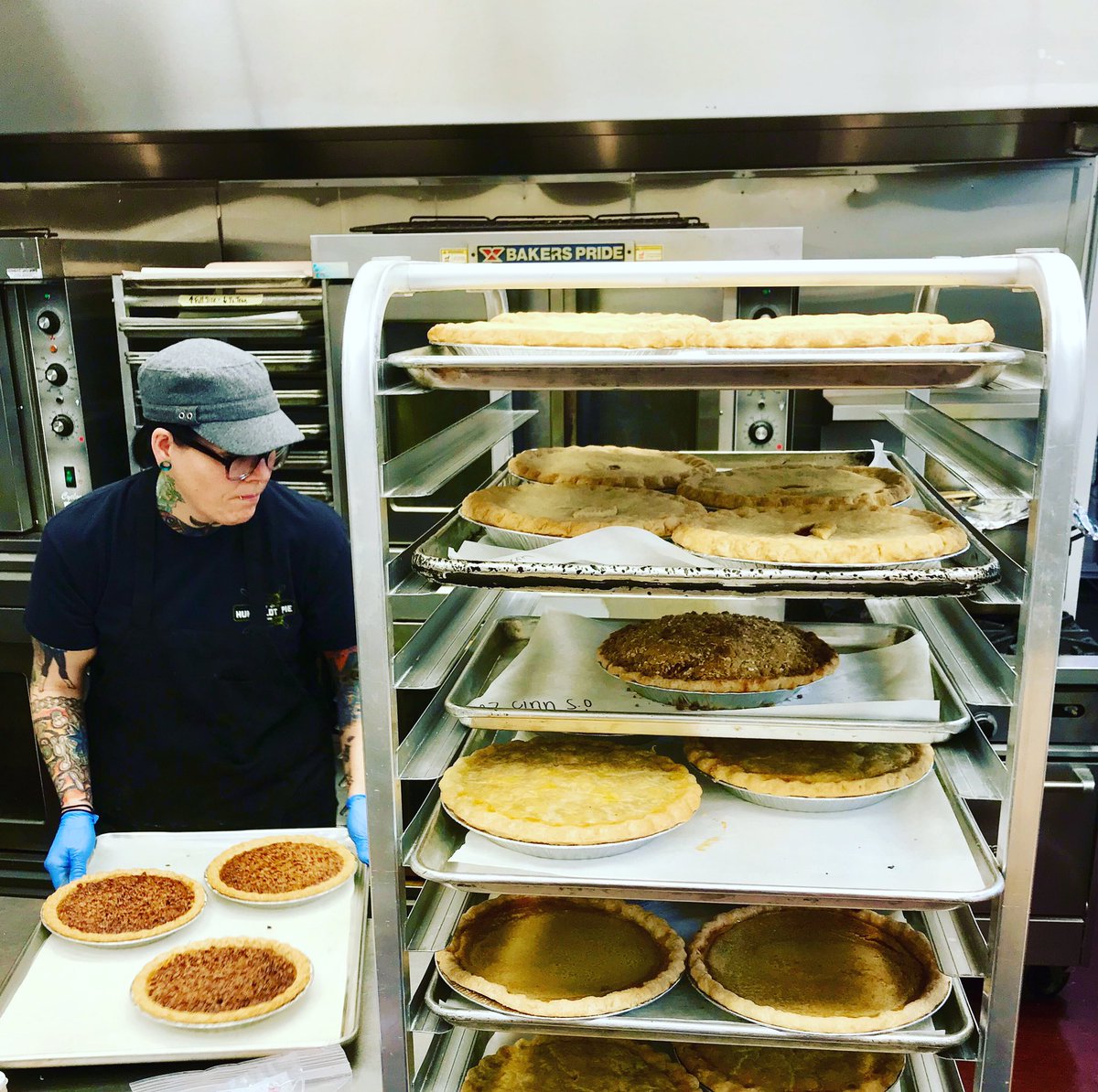 And it begins...Thanksgiving madness!  We will be making pies every day, through Wednesday for you!  

We will be closing at 6 pm on Wednesday and closed on Thanksgiving.  

Tell your friends! 😀🥧❤️ #sliceofhumboldtpie #pie #thanksgivingbaking