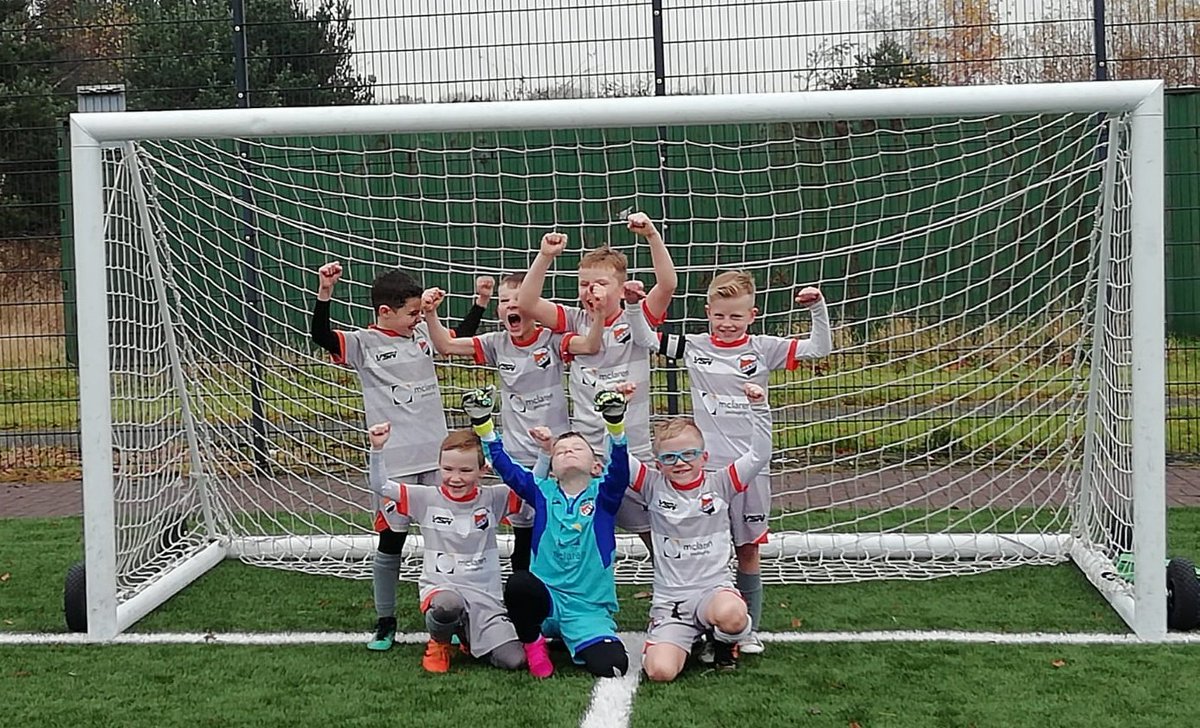 Port Glasgow Boys Club 2011s (Orange) tweet media