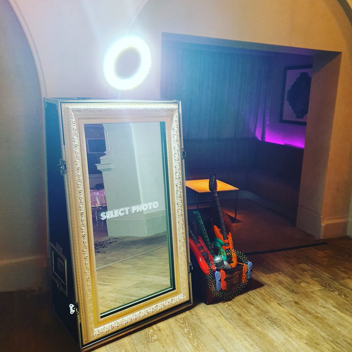EventCameron's tweet image. Magic Mirror hired out for a Wedding in windsor
