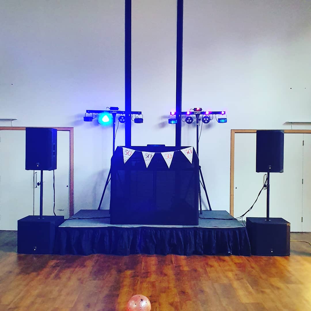 EventCameron's tweet image. DJ Hire, 5ft 50 Sign and Magic Mirror hired out at Burnham Park Hall for a 50th party