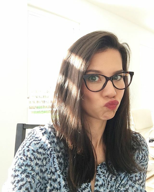 What I‘m definitely good at: Goofing around. 😘Btw: Wie findet ihr meine neue Brille? Ich neige dazu immer ähnliche Modelle zu kaufen. Ich finde einfach, dass mir gewisse Farben und Formen einfach besser stehen. Seid ihr eher experimentierfreudig oder… ift.tt/2KPqORH