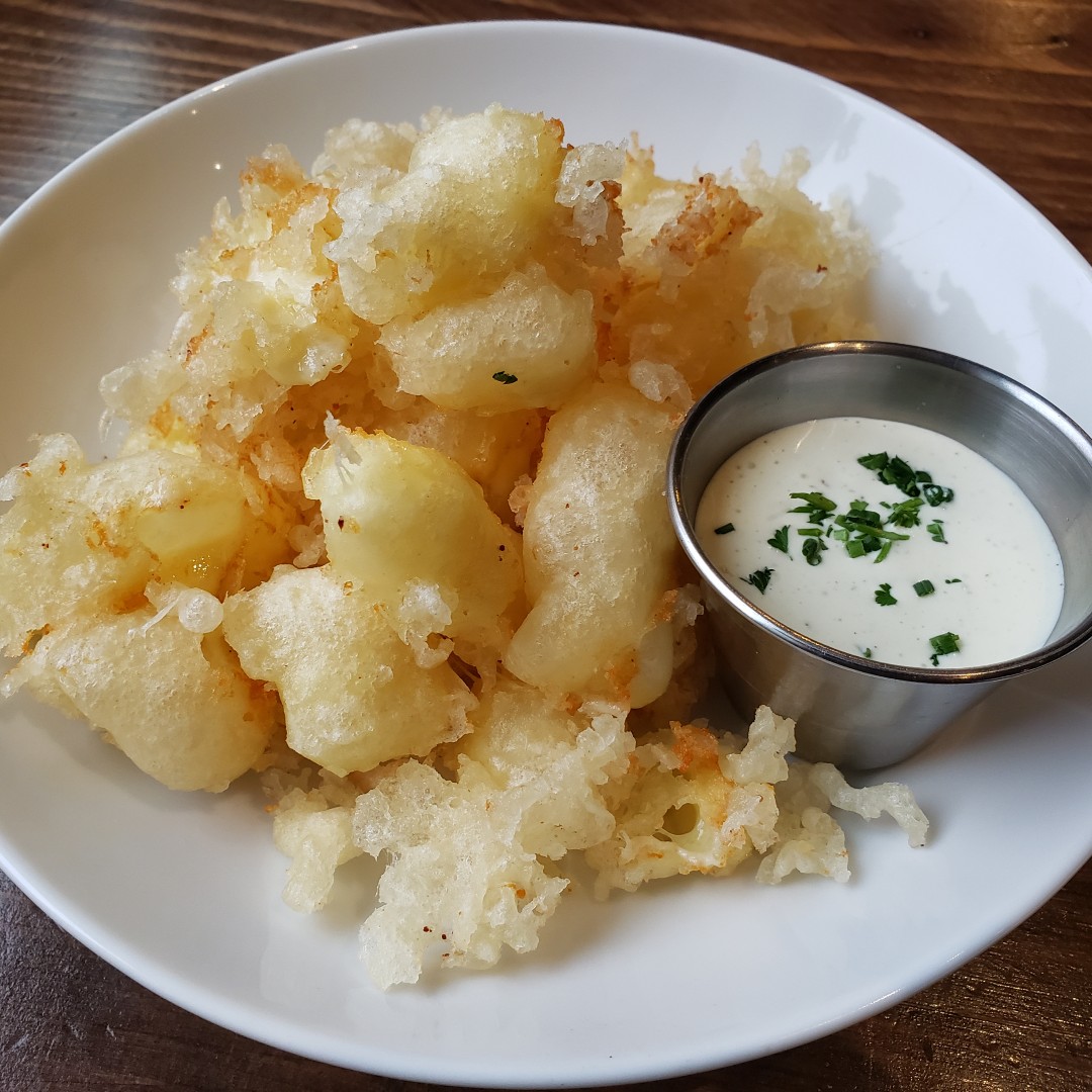 ElmhurstBrewing's tweet photo. Have you tried our spin on Cheese Curds? They are Tempura battered and served with our house made Green Goddess! π€€π€€π€€ #ebcfood #cheesecurds #bodybycurds #greengoddess #droolface https://t.co/aNEC4bbFDl