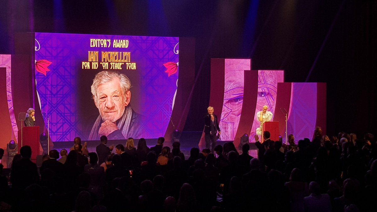 WhatsOnStage's tweet image. A massive standing ovation greets Ian McKellen as he stands on stage #ESTheatreAwards