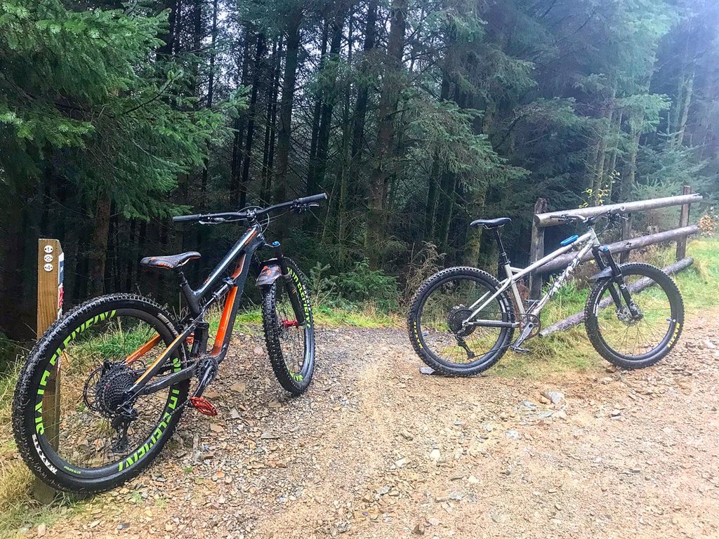 _mbspain's tweet image. Great ride out at @CoedyBreninFP this morning with @StephDuits and thanks for the workout 😉

#mtb #wales #findyourepic #transportugal #transportugaltraining #cycling #hardcorehardtail #hardtailhardcore #steelisreal #cotic #coricbfe #bfe