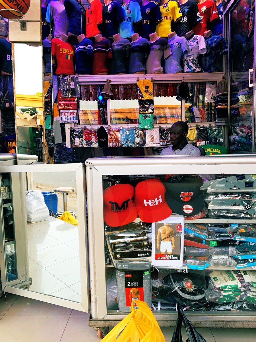 Michael_Chiaro's tweet image. Hey @STR0, didn’t know you had a presence in Thiès, Senegal #HDMH