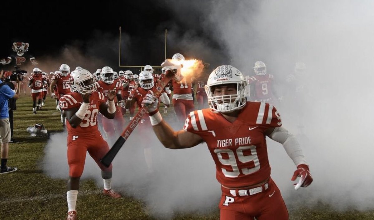 tbenderphoto1's tweet photo. #HTPhotoGallery #HTDrone #CharlotteFightingTarpons #PalmettoTigers @PHSTigervision
@PalmettoFBall will host #MiamiCentral Friday Nov. 29, 2019 #Class6AStateSemifinal game.
https://t.co/UungJ4FwjD
#ReadAllAboutIt by @dfernsports
https://t.co/z6yruOCsmN https://t.co/PZhBIC7dHj